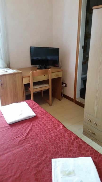 Albergo Margherita Chianciano Terme Bilik gambar